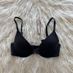 Skims Fits Everybody Plunge Bra Onyx Size 30C